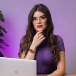 Retrato oficial de Anna Gouveia